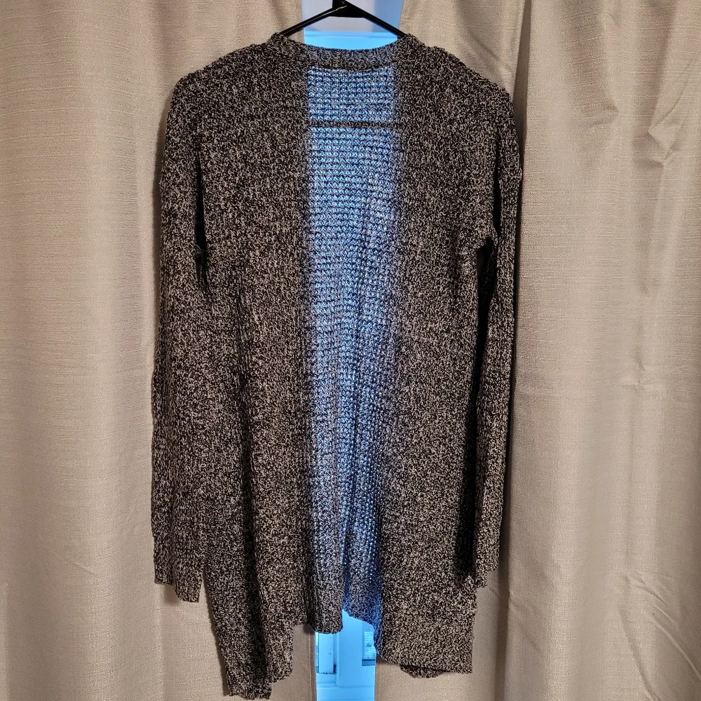 4 Cardigans: - Picture 9 of 13